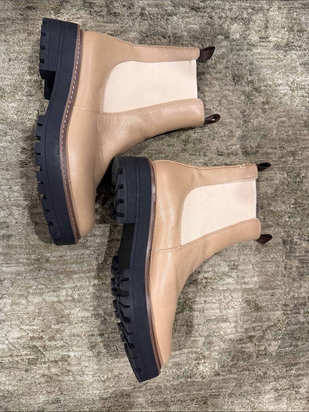 Sam Edelman Beige Leather Chelsea Lug Sole Ankle Boots Laguna size 8M